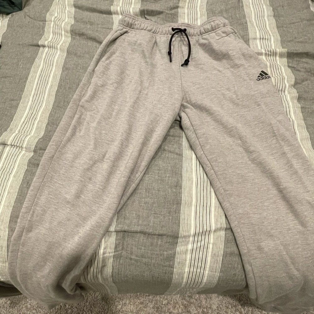 Adidas sweatpants/joggers